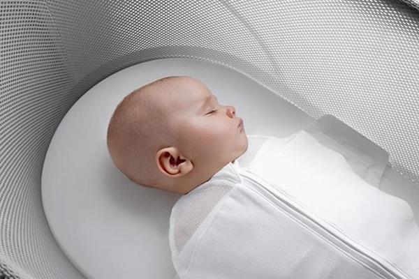 طراحی اولین تخت خواب هوشمند برای نوزادان