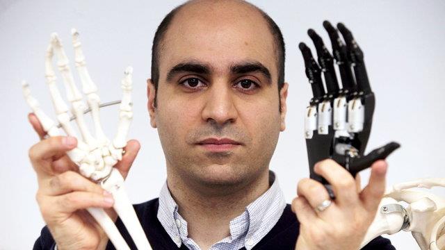 محققان ایرانی دست مصنوعی دوربین دار ساختند