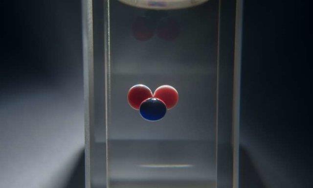 ساخت نخستین واحد حافظه شیمیایی تک‌بیتی دنیا