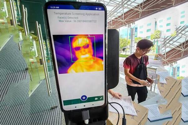  شناسایی افراد مبتلا به کروناویروس با کمک تلفن همراه در سنگاپور