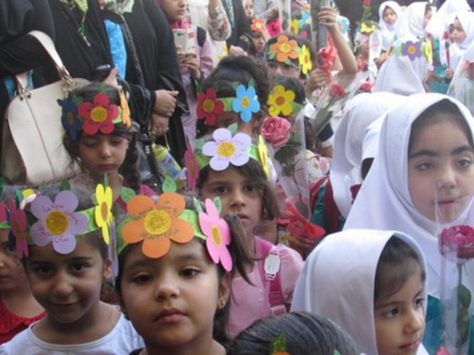  غنچه ها و شکوفه ها 28 و 29 شهریور جشن ورود به مدرسه می گیرند