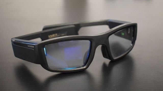 بهبود حرکت افراد کم‌بینا با کمک عینک‌های واقعیت افزوده